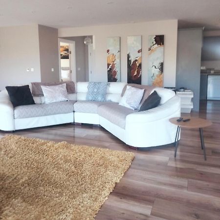 This Is It - Along The Coast Foghill Extérieur photo